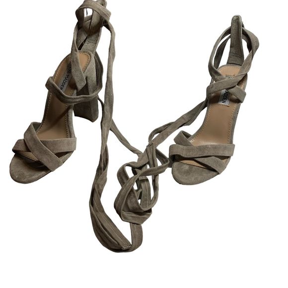 Steve Madden Christey Block Heel Size 6.5 Leg Wrap Strap Suede 4" Heel - Picture 3 of 9